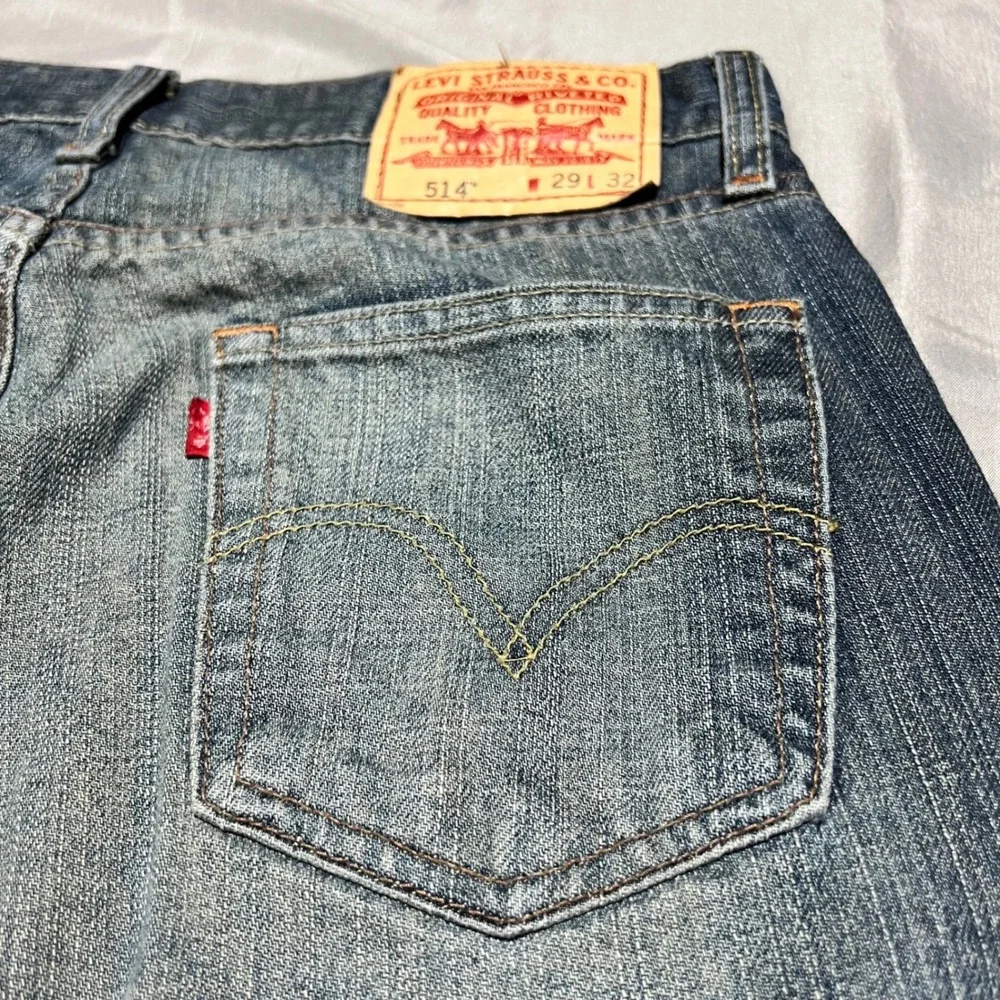Levis 514 Slim Straight Mens Jeans Blue Medium Wash 29x32 100% Cotton Denim